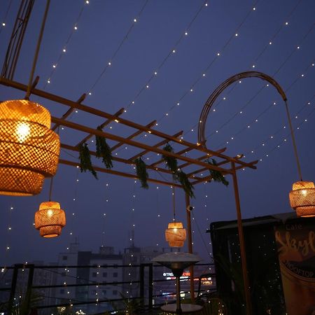 Hotel Silkhouse Premier Danapur Dış mekan fotoğraf