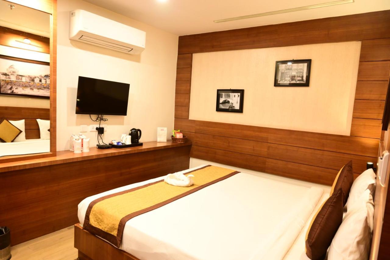 Hotel Silkhouse Premier Danapur Dış mekan fotoğraf