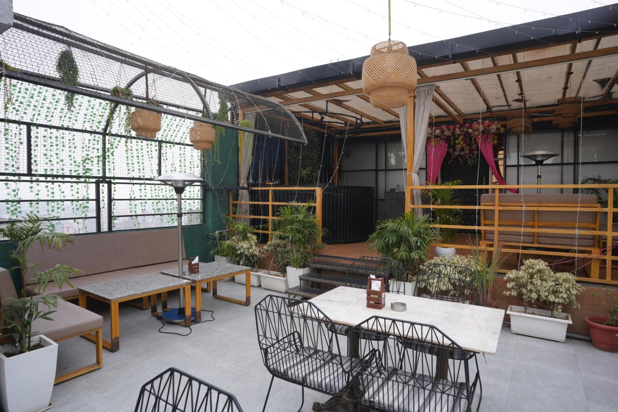 Hotel Silkhouse Premier Danapur Dış mekan fotoğraf