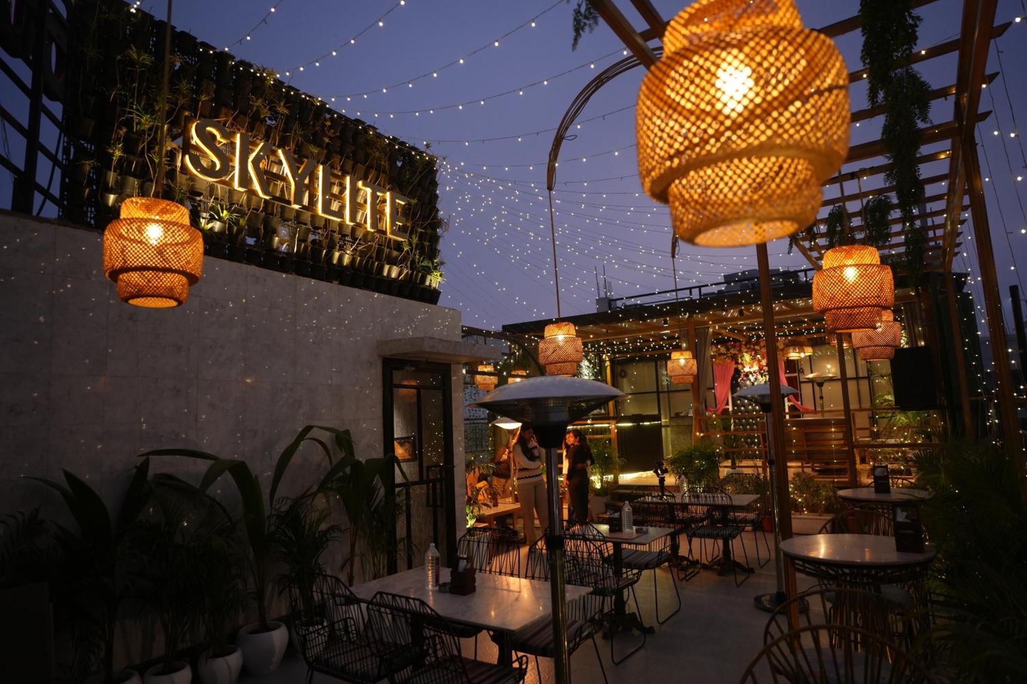 Hotel Silkhouse Premier Danapur Dış mekan fotoğraf